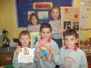 Flat Stanley with Primary 2 and 3!