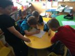 P3 busy tie-dyeing 